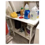 Contents of laundry room area