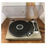 Technics SL-23 turntable