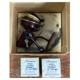 Shakespeare 2052 spinning reel