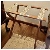 Folding luggage rack