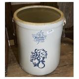 8 gallon Western Stoneware crock w/handles