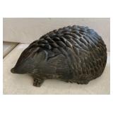 Cast iron porcupine dï¿½cor 9" long