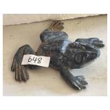 Cast iron frog dï¿½cor 8" long