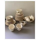 Universal Cambridge china "Camwood Ivory"