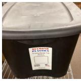 18 gallon tote with lid