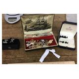 Collection of menï¿½s valet items