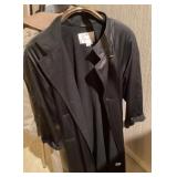 Saks Fifth Ave. womenï¿½s coat size 4