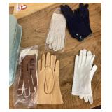 Womenï¿½s dress gloves