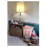 Clean up lot with nightstand and lamp