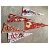 5 St. Louis Cardinals pennants
