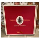 Spode Christmas Tree star plate
