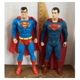 2 Superman action figures
