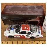 #29 Kevin Harvick 1:24 diecast car