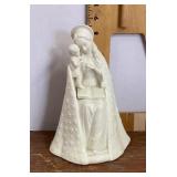 Hummel Madonna and Child --full bee mark