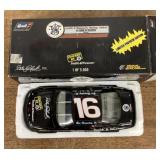 1:24 Smith & Wesson #16 race car