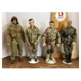 4 military action figures