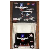 1:16 Dale Earnhardt pit wagon bank
