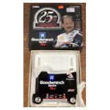 1:16 Dale Earnhardt 25th Anniversary pit wagon