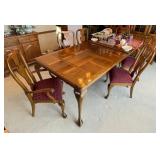 Thomasville table, 6 chairs, 2 leaves, pads