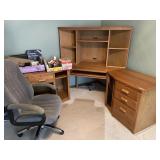 4-piece desk unit, office chair, floor protector