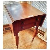 Small drop leaf side table w/2 drawers