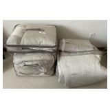 Full/queen bedding