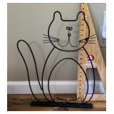 Wire cat decor