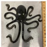 Cast iron octopus