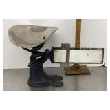Computing scale with cast iron base