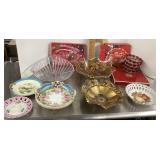 Glass and porcelain clean up lot