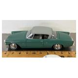 Maisto 1953 Studebaker Starliner diecast