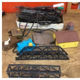 HO track and accessories