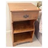 Pair of Ethan Allen nightstands 14x17x28" tall