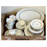 Oxford bone china dishes "Lexington"