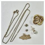 14k gold cleanup lot w/chain, charm, pin, pearl