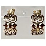 9k gold pierced earrings