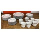 "Marquise" set of china