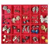 32 pair costume jewelry clip & screw back