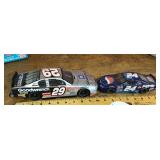 2 diecast cars