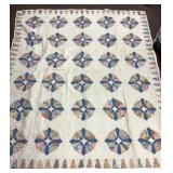 Hand stitched quilt 70x85