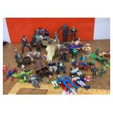Action figures cleanup lot