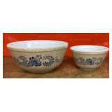 2 Pyrex "Homestead" mixing bowls