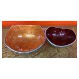 2 enameled aluminum bowls