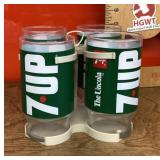 4 7-Up glasses with caddy