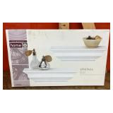 Set of 2 white floating wall shelves