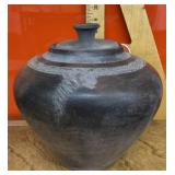 Nancy Kibens studio pottery vessel with lid