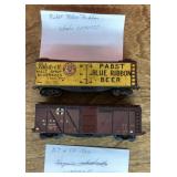 2 HO scale box cars