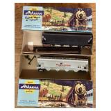 2 Athearn HO scale train car kits
