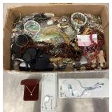 Costume jewelry lot