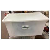 Large 90 quart storage tote